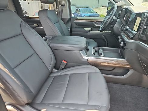 Used 2026 Chevrolet Silverado 2500 LT w/ Trail Boss Package AWD/4WD image 12