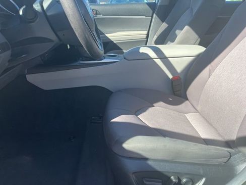 Used 2023 Toyota Camry LE image 11