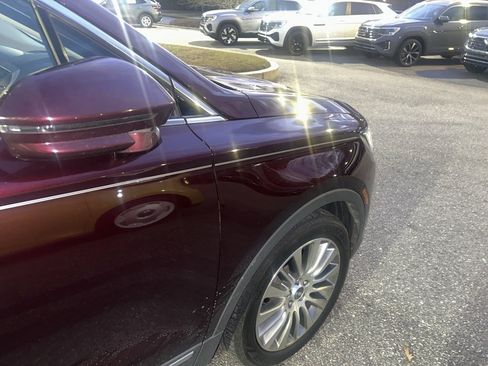 Used 2017 Lincoln MKC Reserve image 12