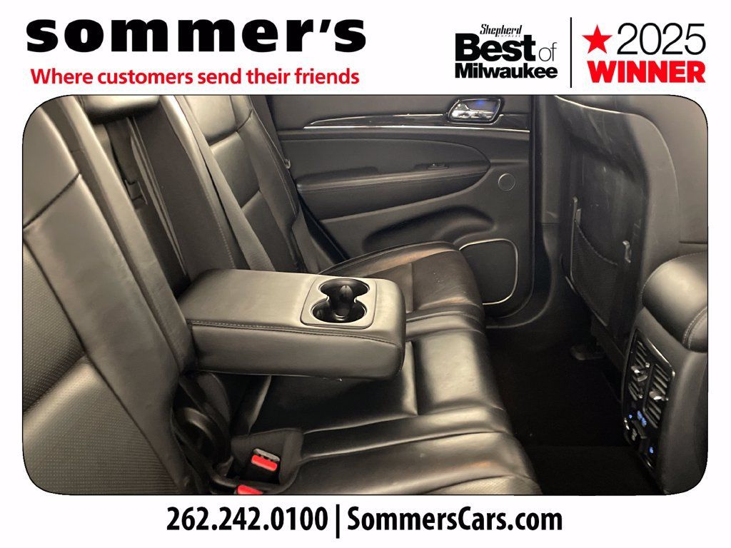 Used 2019 Jeep Grand Cherokee Overland AWD/4WD image 27
