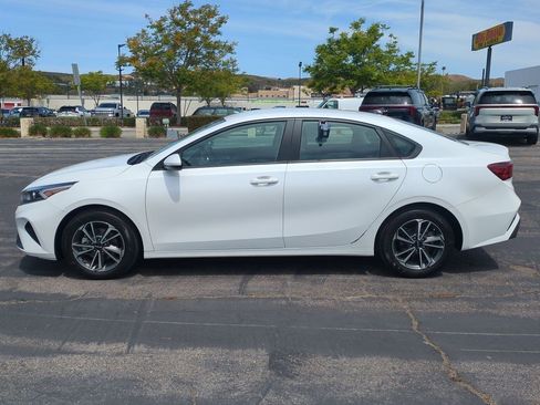 Certified 2023 Kia Forte LXS image 9
