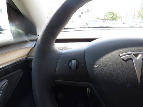 Used 2022 Tesla Model 3 Performance AWD/4WD image 14