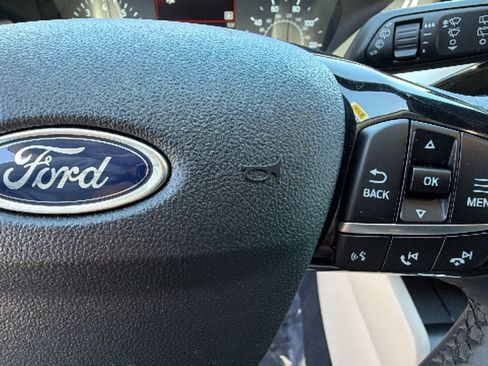 Used 2022 Ford Escape SE w/ Convenience Package AWD/4WD image 20
