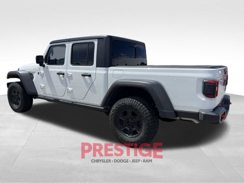 Used 2023 Jeep Gladiator Mojave w/ Cold Weather Group AWD/4WD image 9