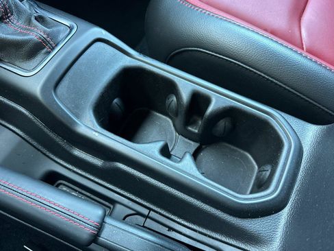 Used 2023 Jeep Wrangler Unlimited Rubicon 4xe image 36