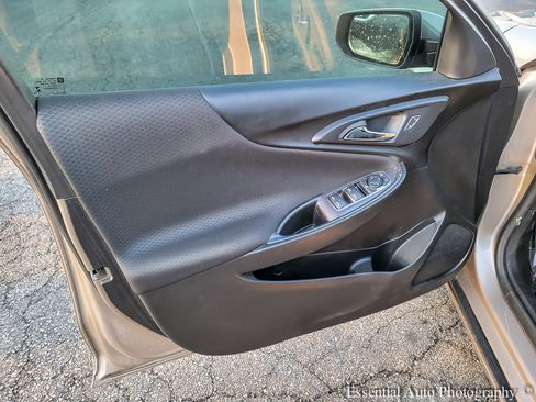 Used 2022 Chevrolet Malibu LT image 22