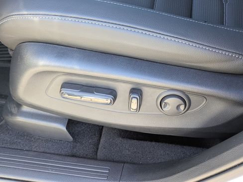 Used 2026 Honda CR-V EX-L image 22