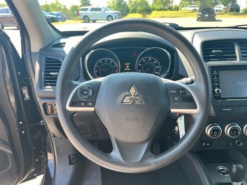Used 2024 Mitsubishi Outlander Sport AWD image 15