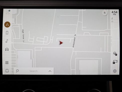 Used 2023 Land Rover Range Rover Sport SE Dynamic image 10