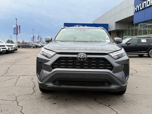 Used 2025 Toyota RAV4 XLE image 2