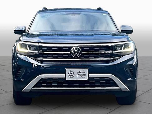 Used 2023 Volkswagen Atlas SE AWD/4WD image 4