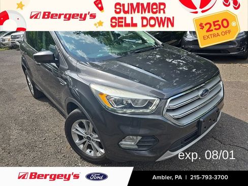 Used 2018 Ford Escape SEL AWD/4WD image 1