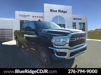 Used 2021 RAM 3500 Big Horn video 1