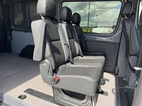 New 2026 Mercedes-Benz Sprinter 2500 image 18
