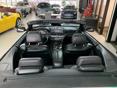 Used 2012 BMW 650i Convertible image 8