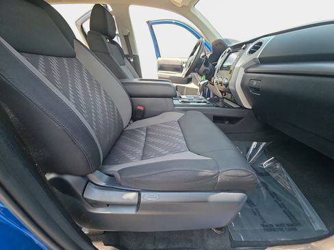 Used 2018 Toyota Tundra SR5 w/ TRD Sport Package AWD/4WD image 10