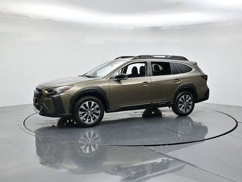 Used 2024 Subaru Outback Limited AWD/4WD image 5