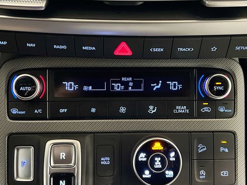 Used 2023 Hyundai Palisade SEL image 12