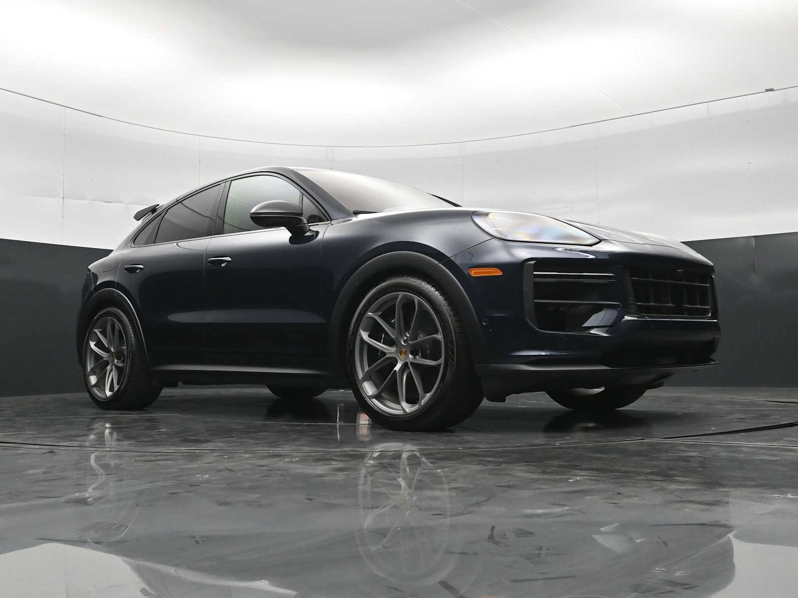 Certified 2024 Porsche Cayenne Turbo GT AWD/4WD image 46
