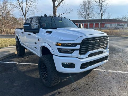 New 2026 RAM 2500 Big Horn AWD/4WD image 1