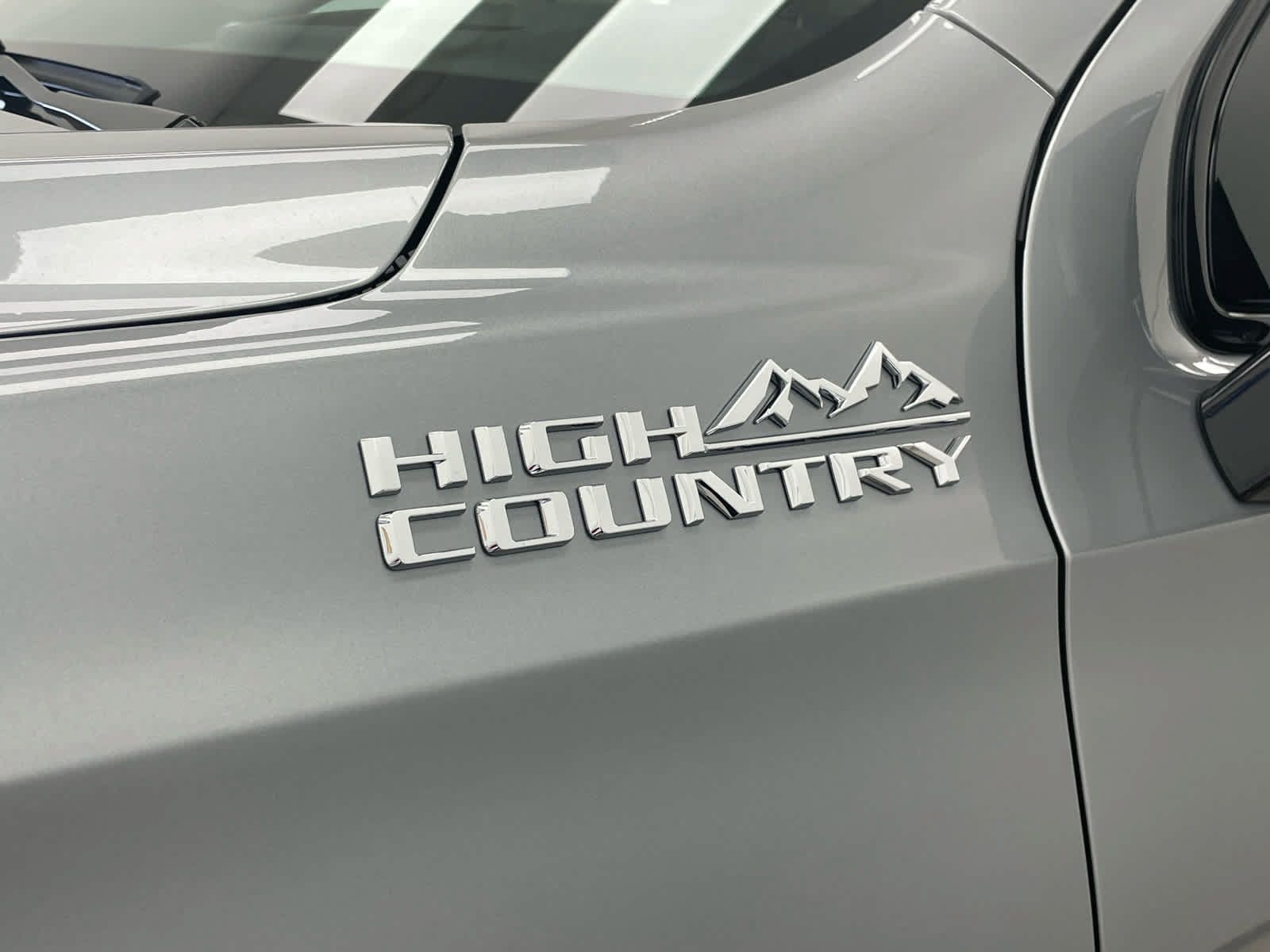 New 2026 Chevrolet Suburban High Country AWD/4WD image 20