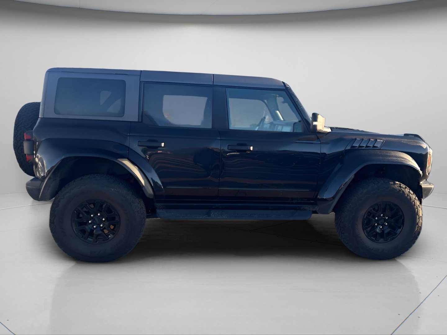 Used 2024 Ford Bronco Raptor AWD/4WD image 4