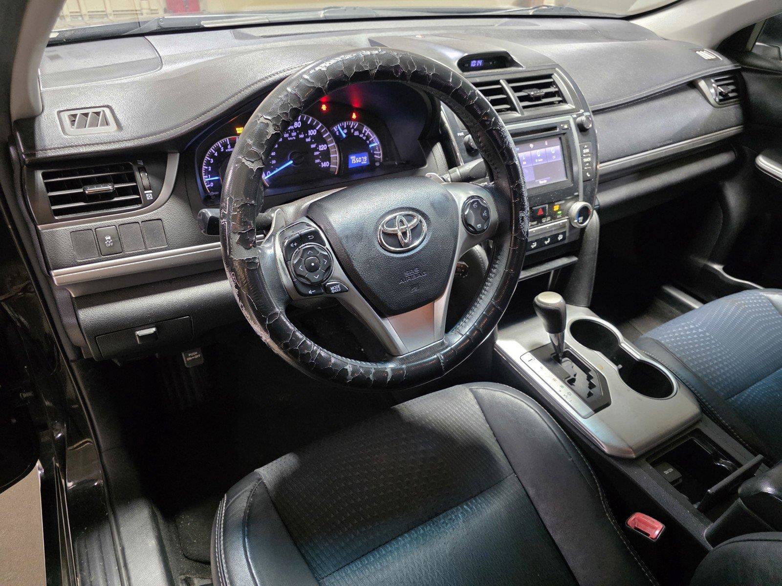 Used 2014 Toyota Camry SE w/ Fleet Convenience Package FWD image 17