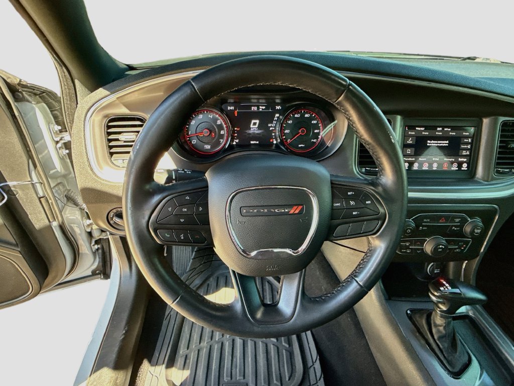 Used 2022 Dodge Charger SXT w/ Blacktop Package RWD image 11
