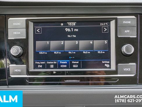 Used 2024 Volkswagen Jetta SE FWD image 36