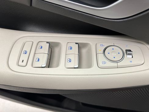 Used 2025 Hyundai Sonata SEL image 12