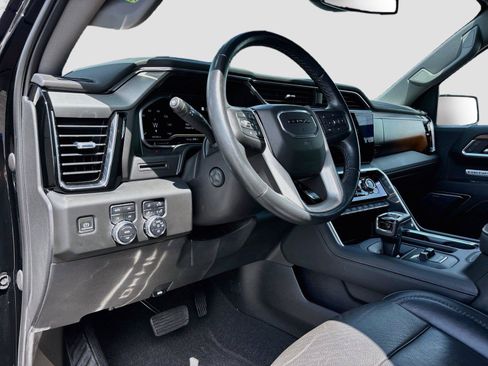 Used 2022 GMC Sierra 1500 Denali AWD/4WD image 10