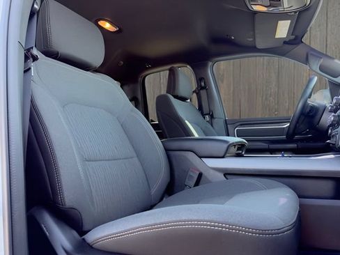 Used 2023 RAM 1500 Big Horn AWD/4WD image 16