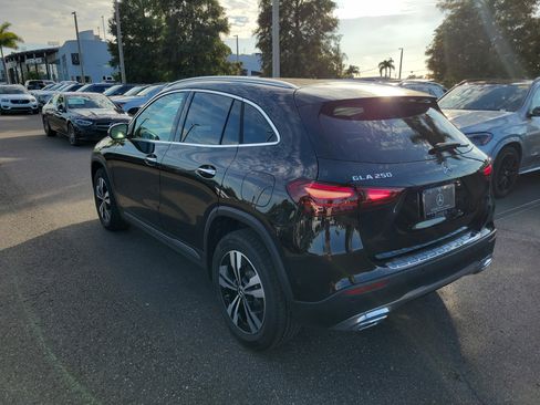 Certified 2025 Mercedes-Benz GLA 250 image 3