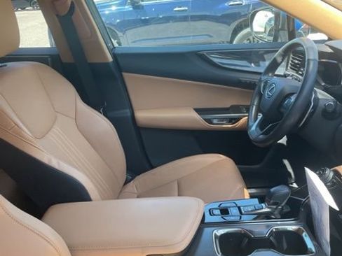 Used 2023 Lexus NX 250 FWD w/ Cold Area Package image 8