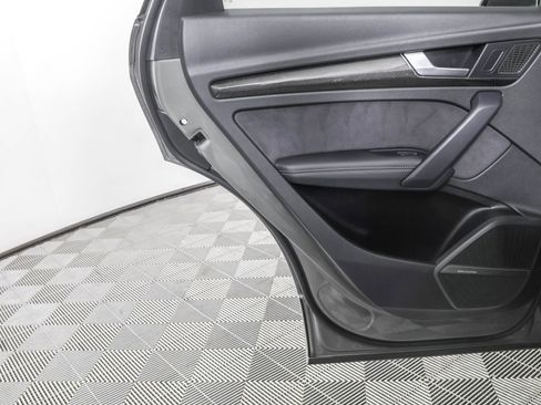 Used 2023 Audi SQ5 Premium Plus w/ Premium Plus Package image 41