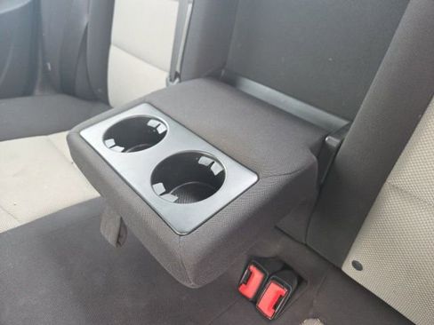 Used 2013 Chevrolet Cruze LS image 16