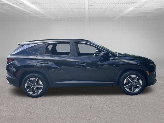 Used 2025 Hyundai Tucson SEL FWD image 5