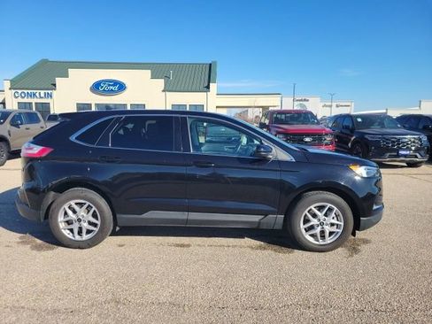 Used 2024 Ford Edge SEL image 20