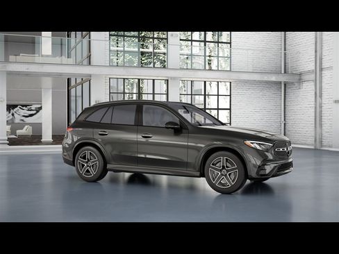 Used 2026 Mercedes-Benz GLC 300 4MATIC image 8