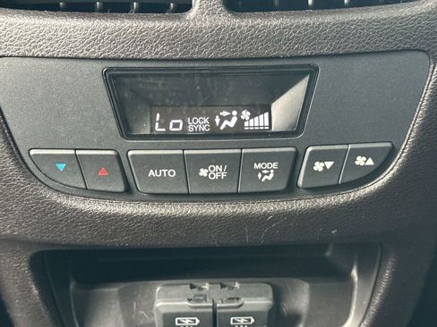 Used 2019 Acura MDX A-Spec image 23