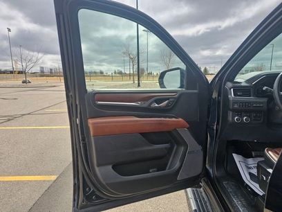 Used 2023 GMC Yukon Denali Ultimate w/ LPO, Floor Liner Package