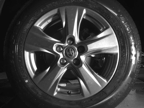 Used 2025 Toyota RAV4 XLE image 16