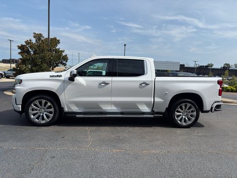 Used 2022 Chevrolet Silverado 1500 High Country w/ LPO, Dark Essentials Package AWD/4WD image 8