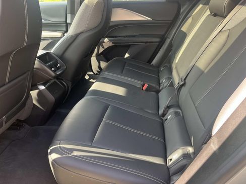 Used 2024 Cadillac Lyriq Tech RWD image 21