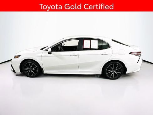 Certified 2023 Toyota Camry SE image 6