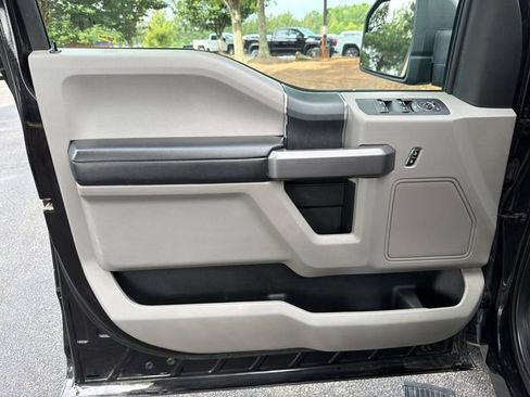 Used 2020 Ford F150 XLT RWD image 10