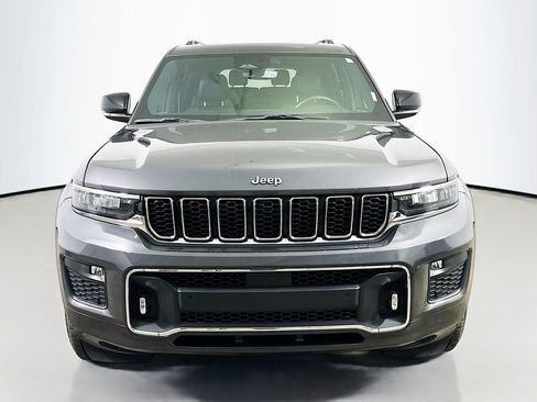 Used 2022 Jeep Grand Cherokee L Overland image 2