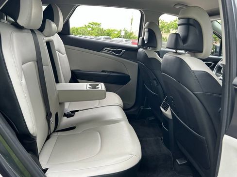 Used 2023 Kia Sportage EX FWD image 46