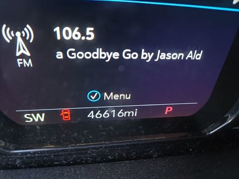 Used 2021 GMC Yukon Denali w/ Denali Premium Package image 14