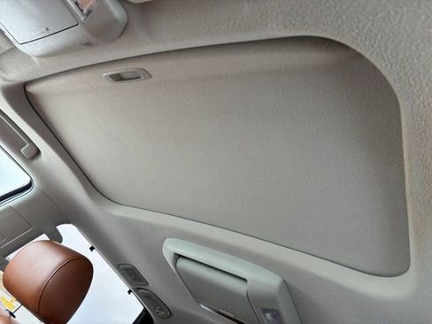 Used 2012 Toyota Sequoia Platinum image 12